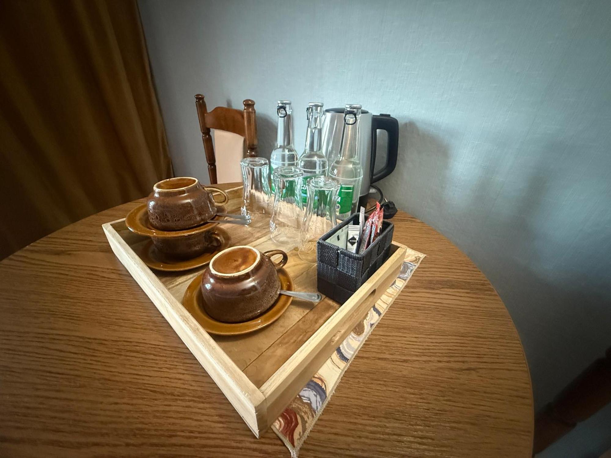 Zamek Camelot Hotel Debica  Bagian luar foto